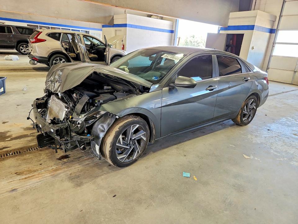 2024 Hyundai Elantra მანქანა იყიდება აუქციონზე, vin: KMHLS4DG3RU759233, აუქციონის ნომერი: 53270856