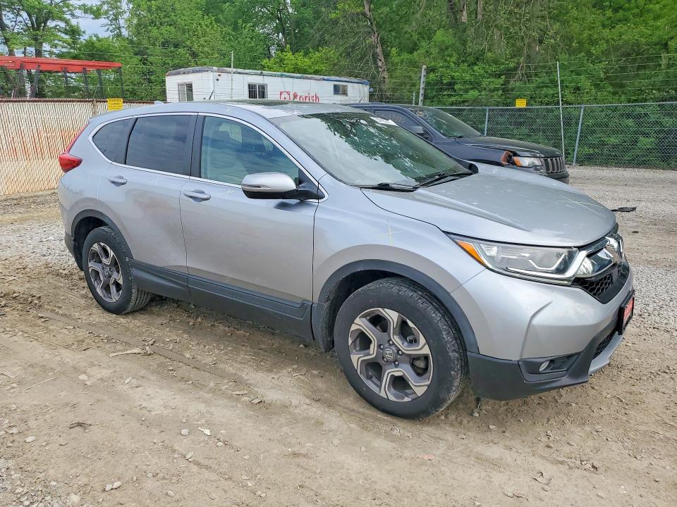 54192706 :رقم المزاد ، 7FARW2H83JE084866 vin ، 2018 Honda Cr-v مزاد بيع