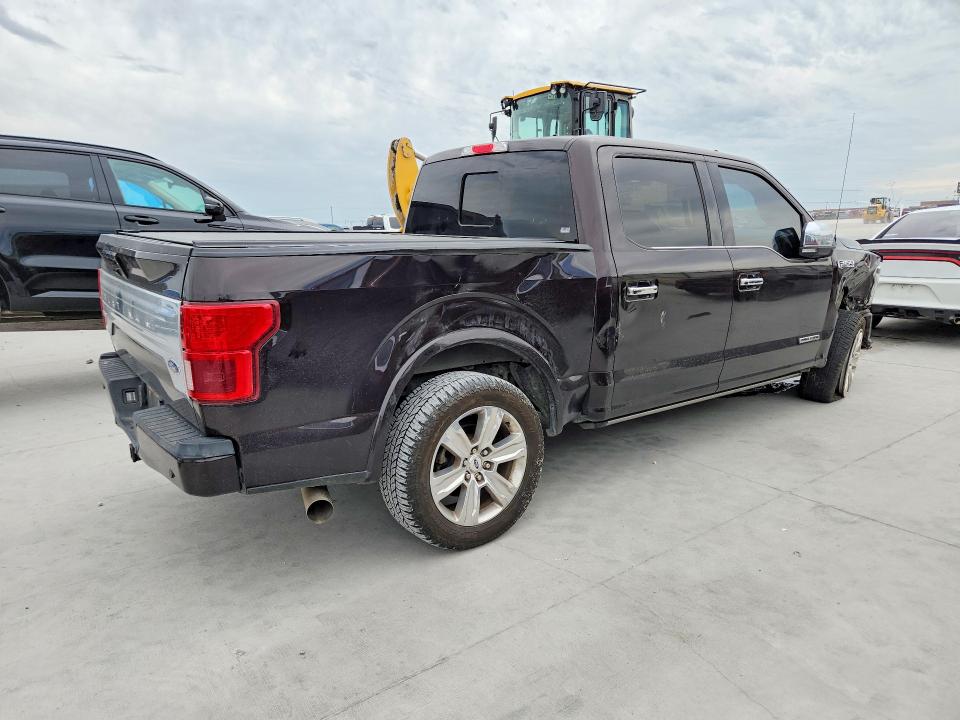 52602726 :رقم المزاد ، 1FTFW1E15JFD95033 vin ، 2018 Ford F150 مزاد بيع