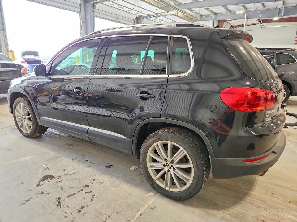 2016 Volkswagen Tiguan მანქანა იყიდება აუქციონზე, vin: WVGAV7AX2GW578081, აუქციონის ნომერი: 54157146