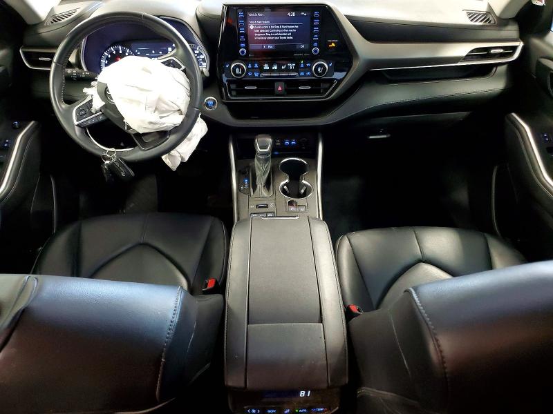 52578386 :رقم المزاد ، 5TDHZRBHXNS177563 vin ، 2022 Toyota Highlander مزاد بيع