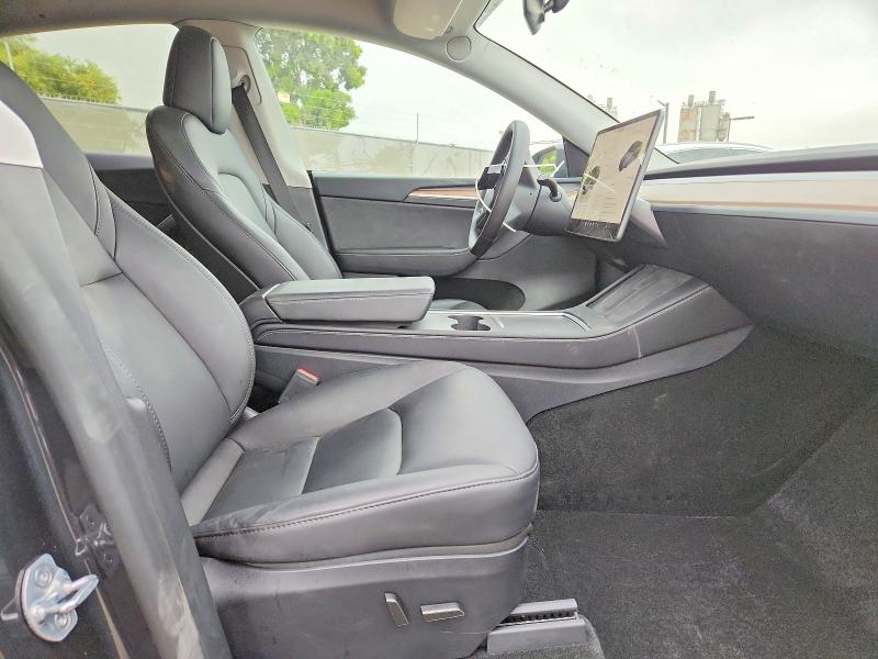 2025 Tesla Model Y მანქანა იყიდება აუქციონზე, vin: 7SAYGDED0SF253523, აუქციონის ნომერი: 53274386