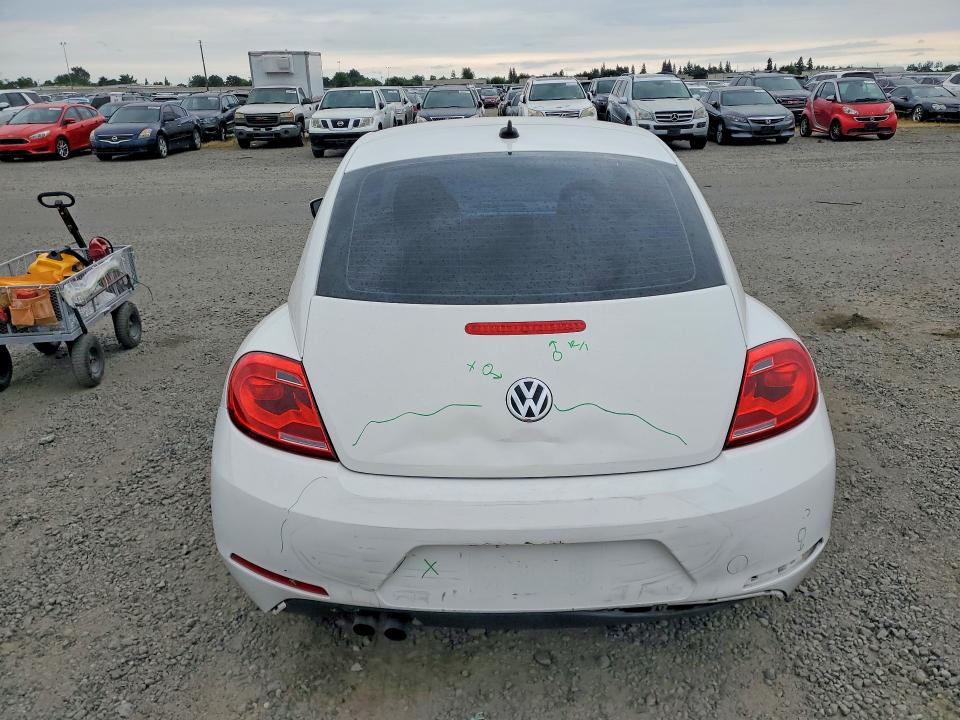 52244096 :رقم المزاد ، 3VWJP7AT7EM609167 vin ، 2014 Volkswagen Beetle مزاد بيع
