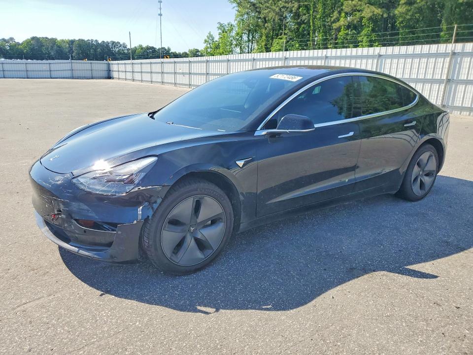 52172486 :رقم المزاد ، 5YJ3E1EA5KF305178 vin ، 2019 Tesla Model 3 مزاد بيع