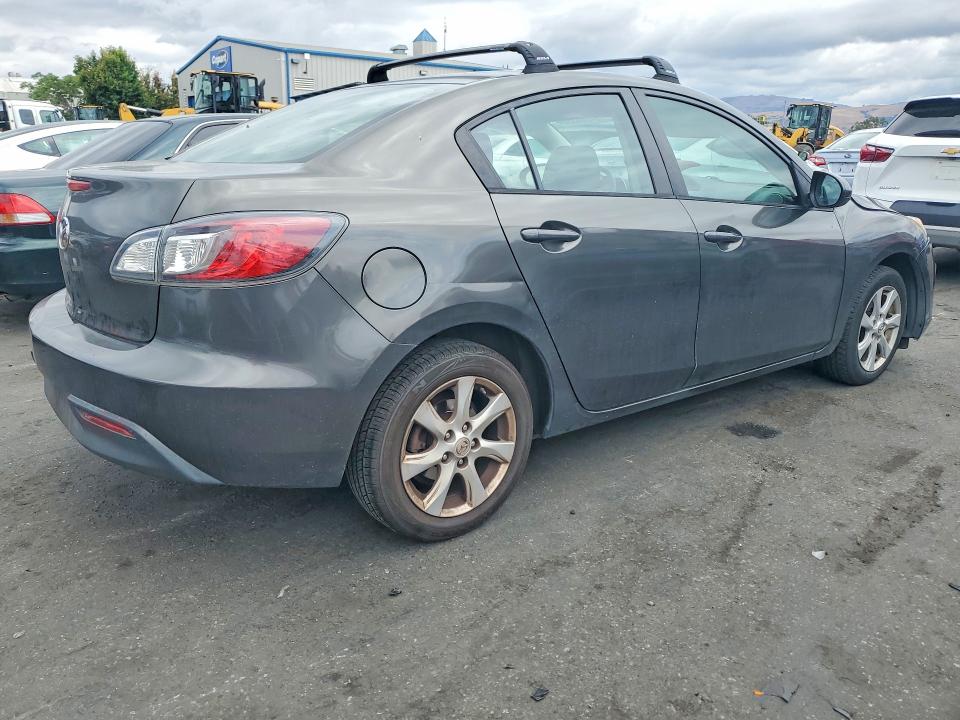 2011 Mazda 3 მანქანა იყიდება აუქციონზე, vin: JM1BL1VG0B1358899, აუქციონის ნომერი: 54661396