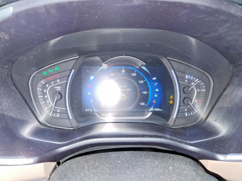 2020 Hyundai Santa Fe მანქანა იყიდება აუქციონზე, vin: 5NMS5CAA2LH279667, აუქციონის ნომერი: 52752906