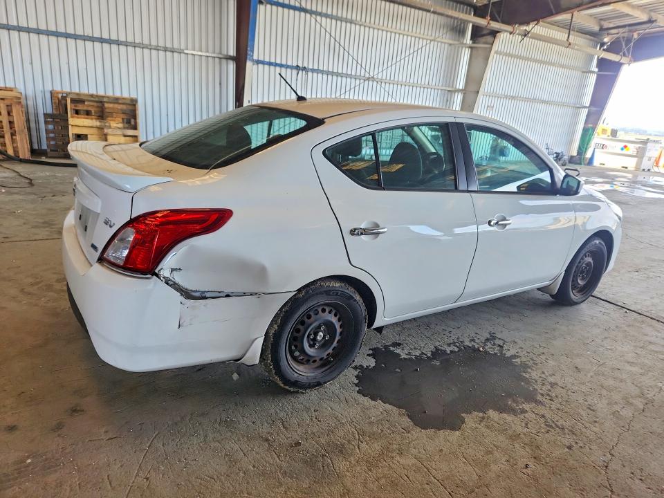 Продажа на аукционе авто 2015 Nissan Versa, vin: 3N1CN7AP8FL800921, номер лота: 53142186