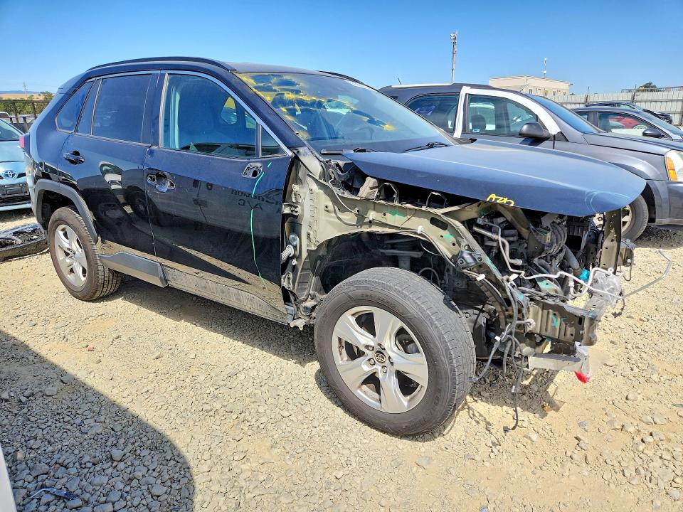 2021 Toyota Rav4 მანქანა იყიდება აუქციონზე, vin: 2T3P1RFV0MW179869, აუქციონის ნომერი: 53830926