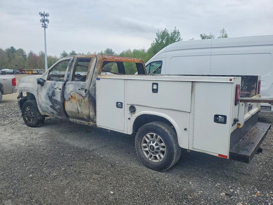 52825076 :رقم المزاد ، 1GB2YLE73NF245439 vin ، 2022 Chevrolet Silverado مزاد بيع