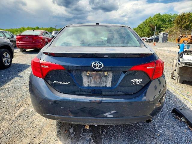 52430466 :رقم المزاد ، 2T1BURHE2JC081706 vin ، 2018 Toyota Corolla مزاد بيع