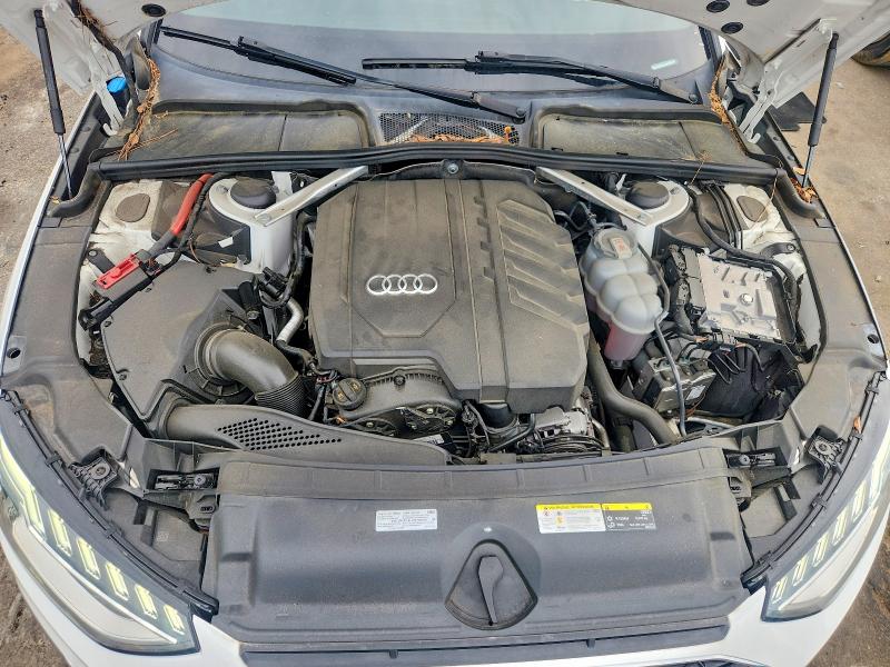 Продаж на аукціоні авто 2022 Audi A4, vin: WAUEAAF40NN011798, номер лоту: 53725236