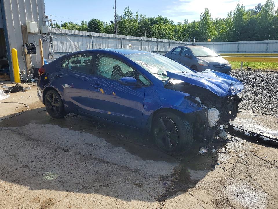 52361816 :رقم المزاد ، 3KPFL4A73JE203882 vin ، 2018 Kia Forte مزاد بيع