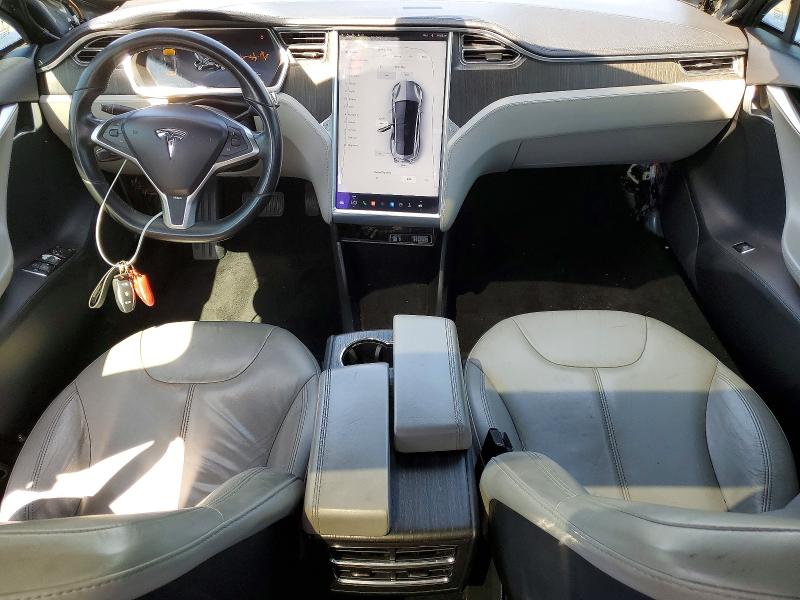 54330856 :رقم المزاد ، 5YJSA1DNXCFP02608 vin ، 2012 Tesla Model S مزاد بيع