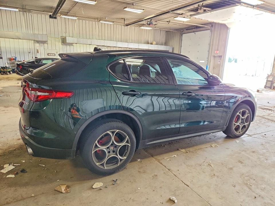 2018 Alfa Romeo Stelvio მანქანა იყიდება აუქციონზე, vin: ZASFAKPN4J7C15305, აუქციონის ნომერი: 54888096