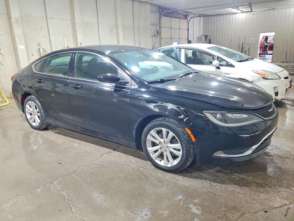 52869876 :رقم المزاد ، 1C3CCCAB7GN131644 vin ، 2016 Chrysler 200 مزاد بيع