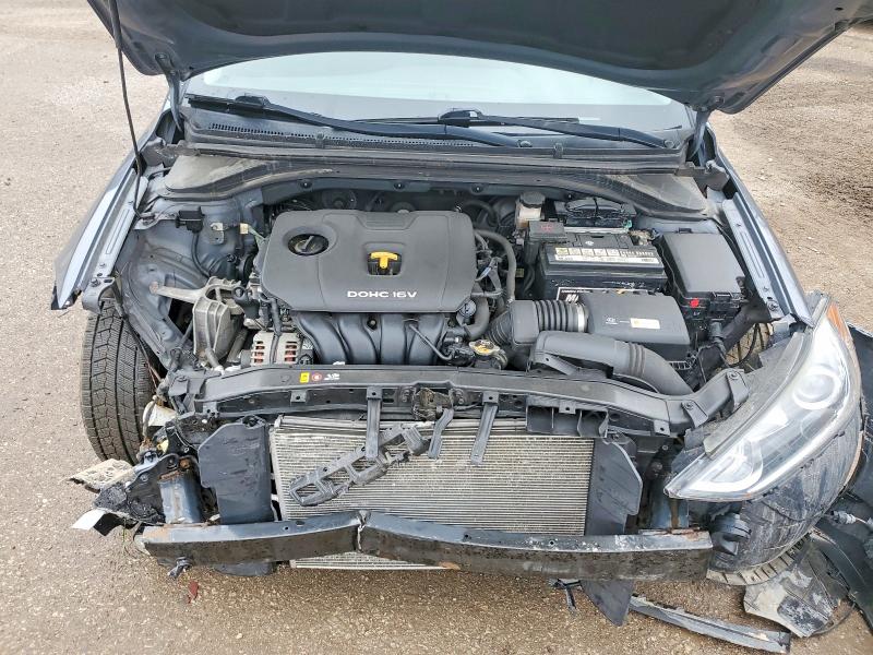2017 Hyundai Elantra მანქანა იყიდება აუქციონზე, vin: KMHD84LF4HU420510, აუქციონის ნომერი: 52571836