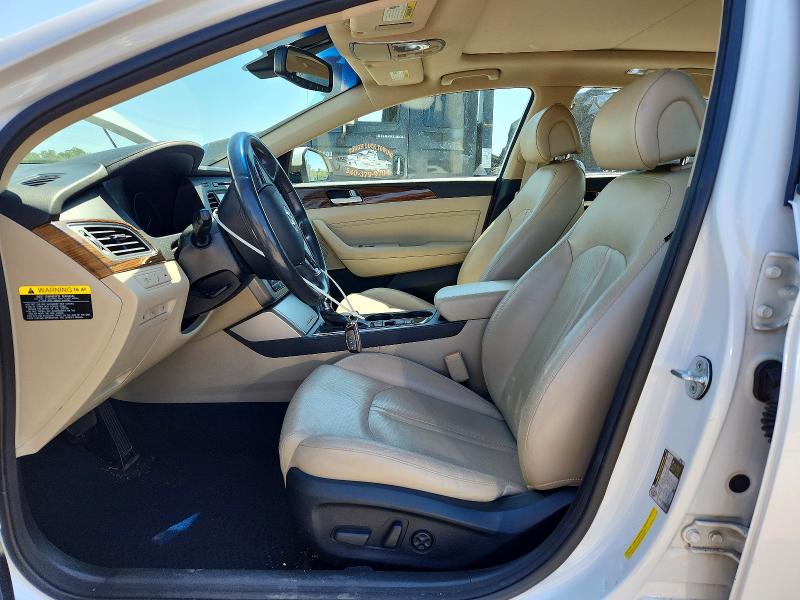 2016 Hyundai Sonata Hybrid მანქანა იყიდება აუქციონზე, vin: KMHE34L15GA015795, აუქციონის ნომერი: 52445556