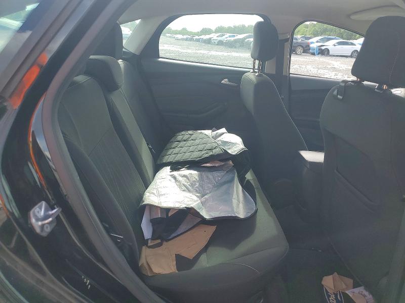 55339116 :رقم المزاد ، 1FADP3FEXJL201007 vin ، 2018 Ford Focus مزاد بيع