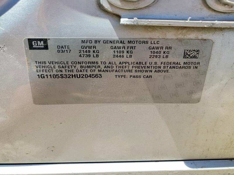 52871736 :رقم المزاد ، 1G1105S32HU204563 vin ، 2017 Chevrolet Impala مزاد بيع