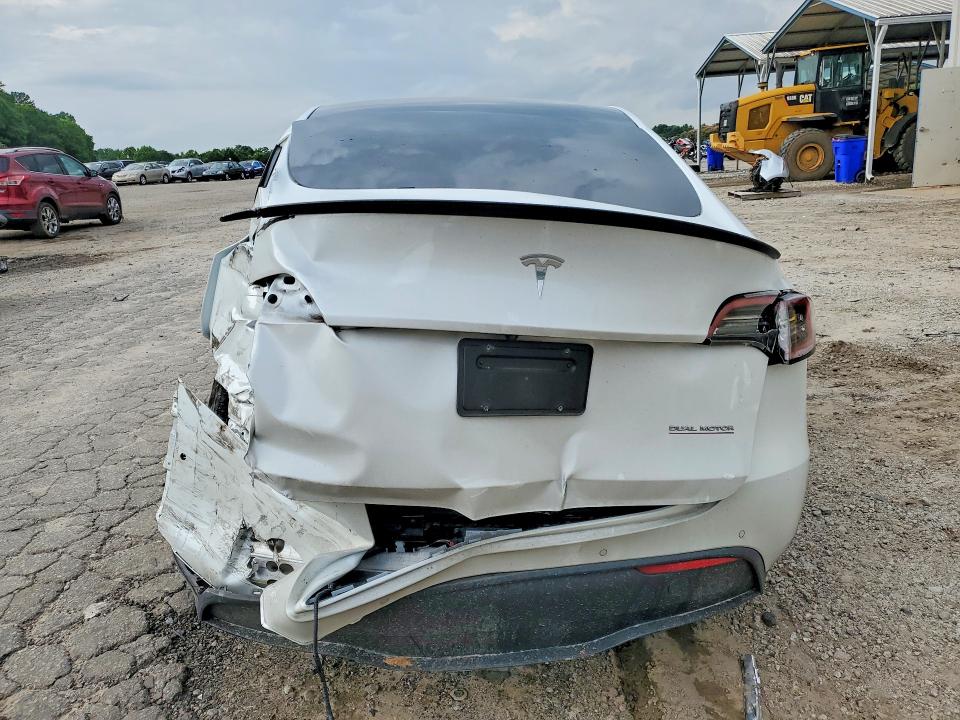 55432786 :رقم المزاد ، 7SAYGDEFXNF539918 vin ، 2022 Tesla Model Y مزاد بيع