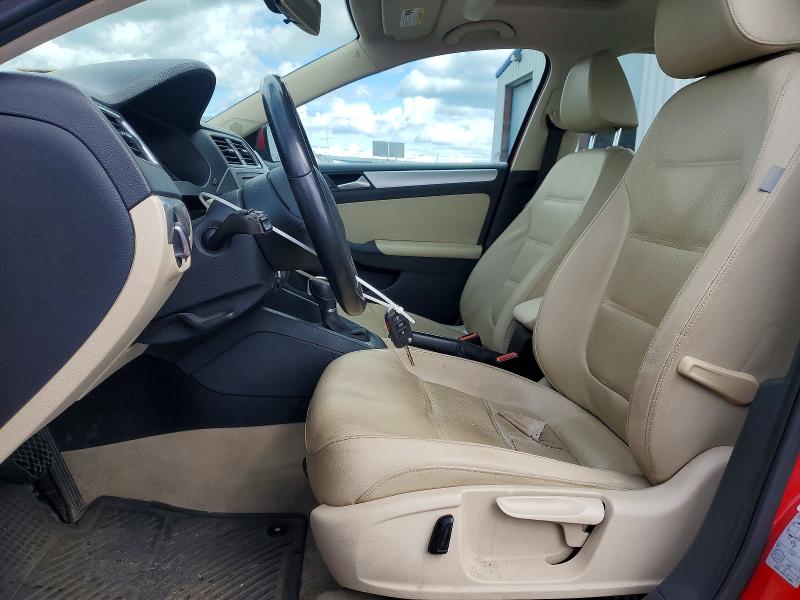53325686 :رقم المزاد ، 3VWD07AJ0EM432834 vin ، 2014 Volkswagen Jetta مزاد بيع
