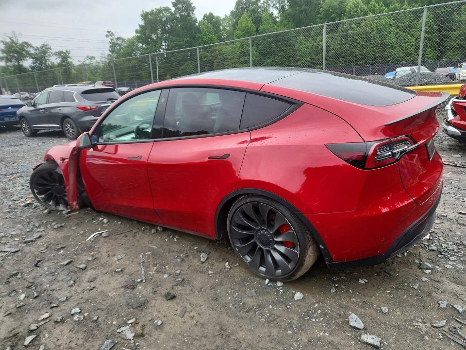 54517316 :رقم المزاد ، 7SAYGDEF8NF546365 vin ، 2022 Tesla Model Y مزاد بيع