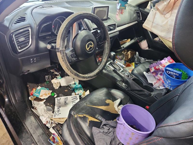 52222226 :رقم المزاد ، JM1BM1W32F1231764 vin ، 2015 Mazda 3 مزاد بيع