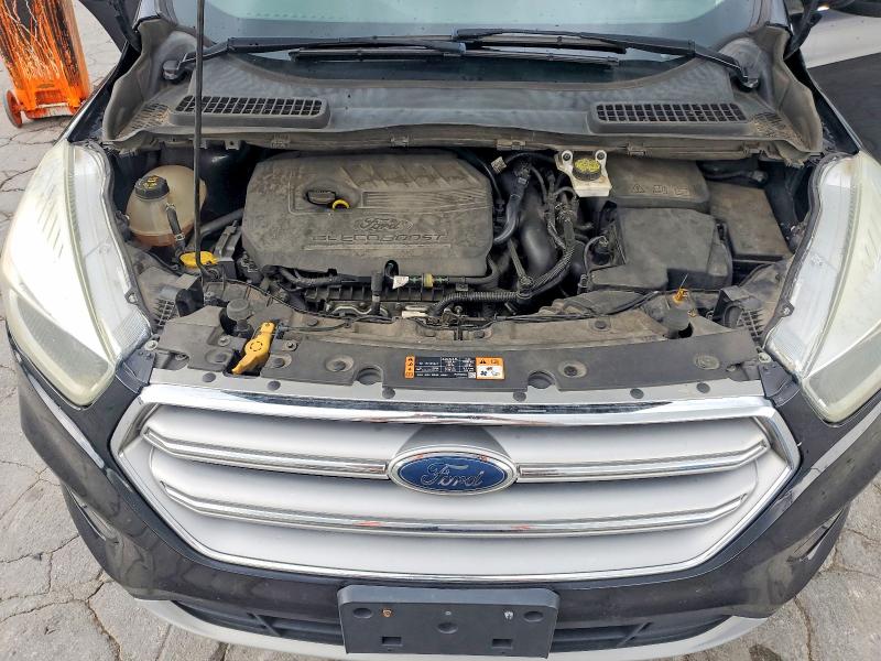 2017 Ford Escape მანქანა იყიდება აუქციონზე, vin: 1FMCU9GD8HUA57268, აუქციონის ნომერი: 55242756
