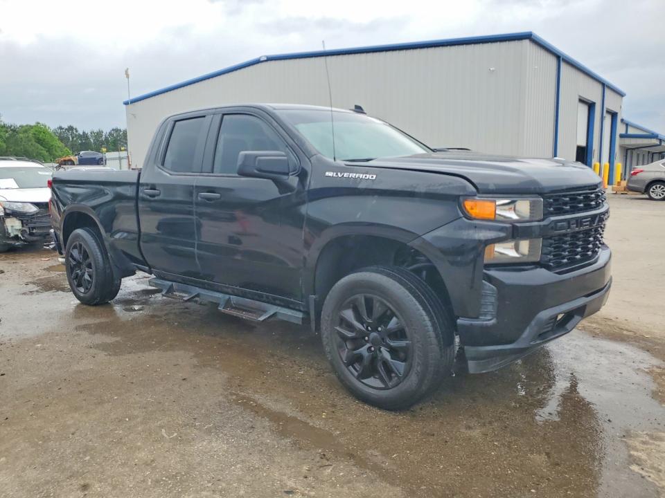 Продажа на аукционе авто 2020 Chevrolet Silverado, vin: 1GCRWBEH1LZ338393, номер лота: 51947526