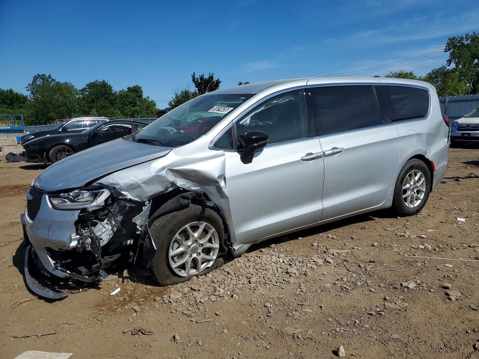 2024 Chrysler Pacifica მანქანა იყიდება აუქციონზე, vin: 2C4RC1BG2RR155201, აუქციონის ნომერი: 55074436