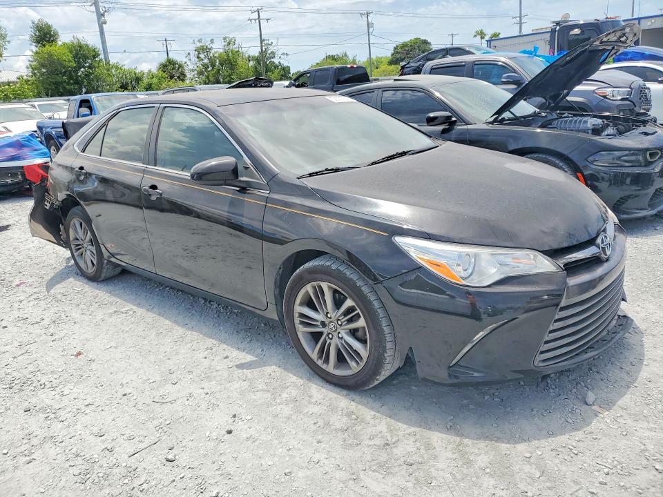 52226656 :رقم المزاد ، 4T1BF1FK1GU266907 vin ، 2016 Toyota Camry مزاد بيع