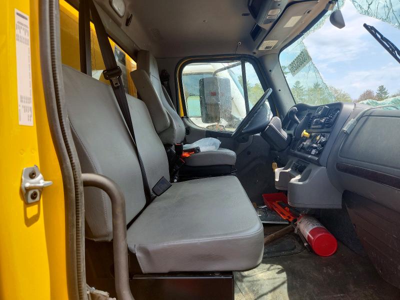 Продажа на аукционе авто 2024 Freightliner M2, vin: 3ALACXFC5RDVA5655, номер лота: 53305326
