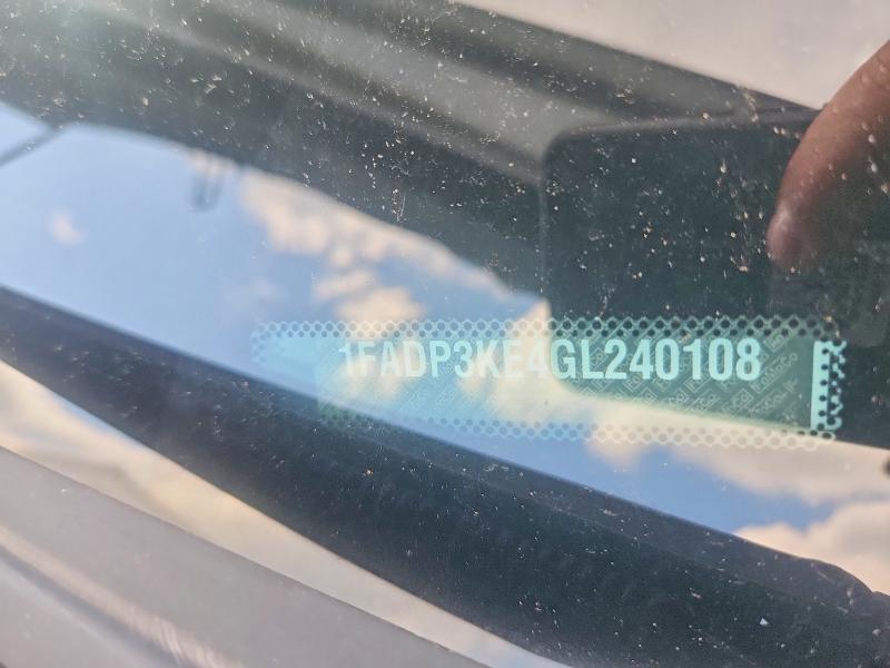 Продажа на аукционе авто 2016 Ford Focus, vin: 1FADP3KE4GL240108, номер лота: 53235556