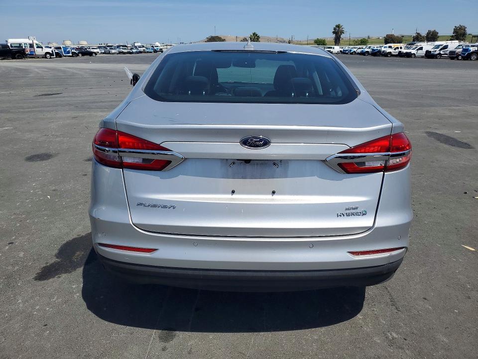 2019 Ford Fusion მანქანა იყიდება აუქციონზე, vin: 3FA6P0LU7KR105745, აუქციონის ნომერი: 53232216