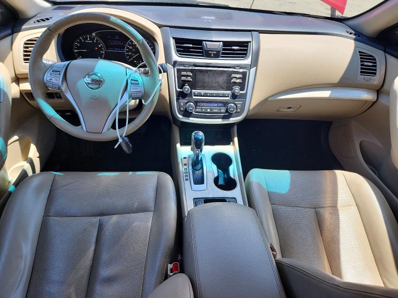 2017 Nissan Altima მანქანა იყიდება აუქციონზე, vin: 1N4AL3AP5HC477399, აუქციონის ნომერი: 53450986