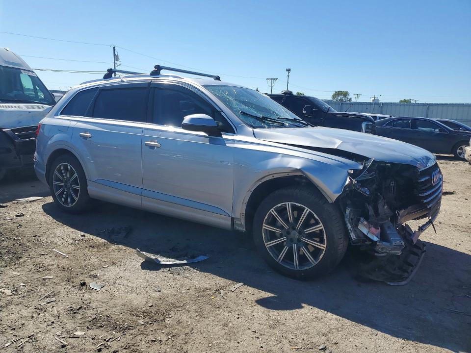 53518266 :رقم المزاد ، WA1LAAF73HD004577 vin ، 2017 Audi Q7 مزاد بيع