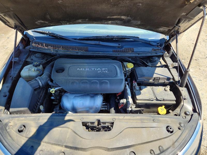 Продажа на аукционе авто 2015 Chrysler 200, vin: 1C3CCCAB2FN576436, номер лота: 52824796