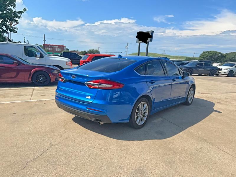 Продаж на аукціоні авто 2020 Ford Fusion, vin: 3FA6P0HDXLR168963, номер лоту: 55604896
