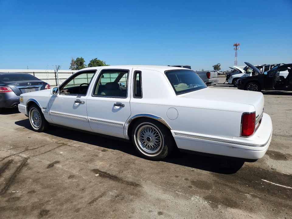 Продажа на аукционе авто 1997 Lincoln Town Car, vin: 1LNLM82W4VY675596, номер лота: 53641046