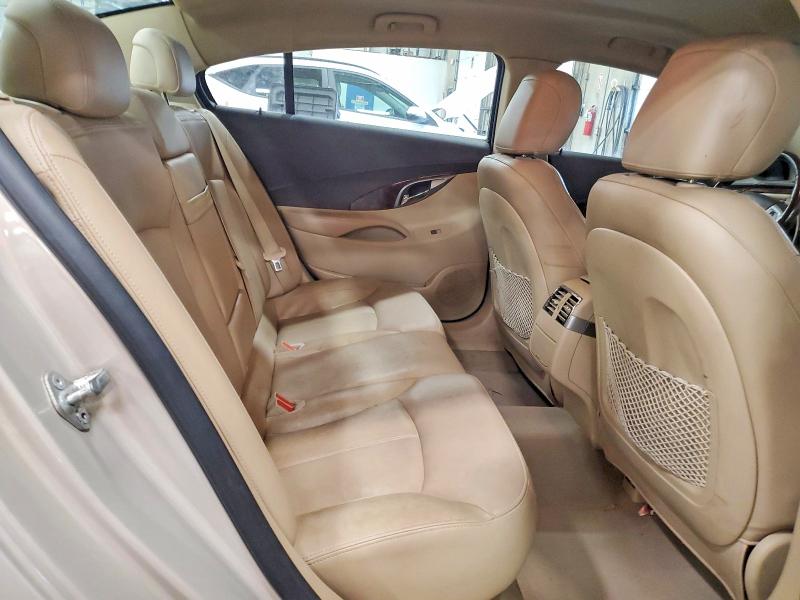 51992386 :رقم المزاد ، 1G4GC5ED1BF399611 vin ، 2011 Buick Lacrosse مزاد بيع