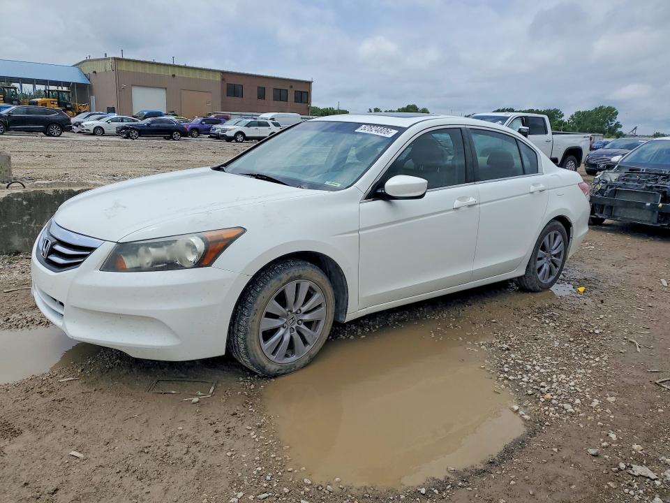 2012 Honda Accord მანქანა იყიდება აუქციონზე, vin: 1HGCP2F83CA095848, აუქციონის ნომერი: 52824806
