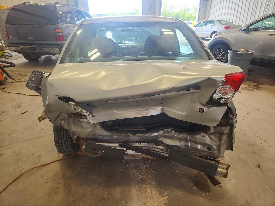 54984836 :رقم المزاد ، 2HGES16424H638690 vin ، 2004 Honda Civic Lx مزاد بيع