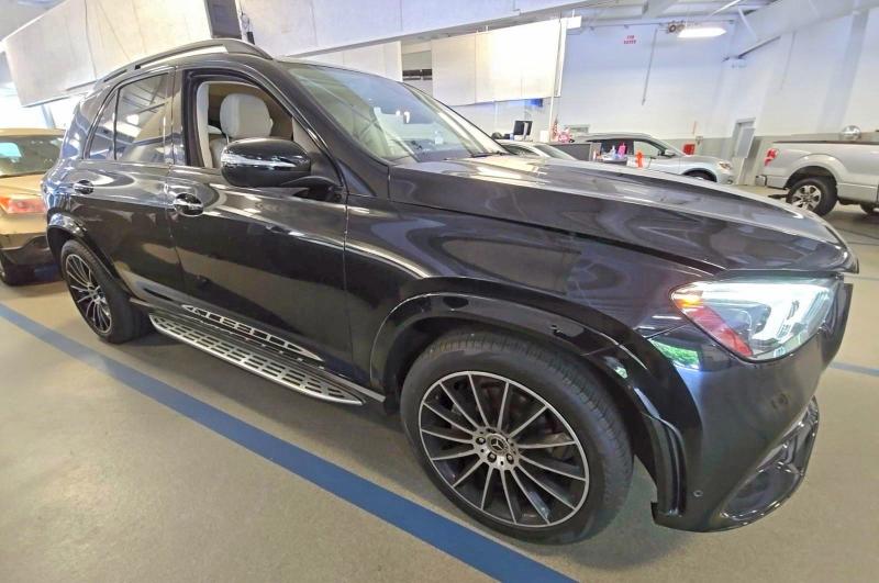 Продажа на аукционе авто 2022 Mercedes-benz Gle, vin: 4JGFB4KB4NA720862, номер лота: 54105236