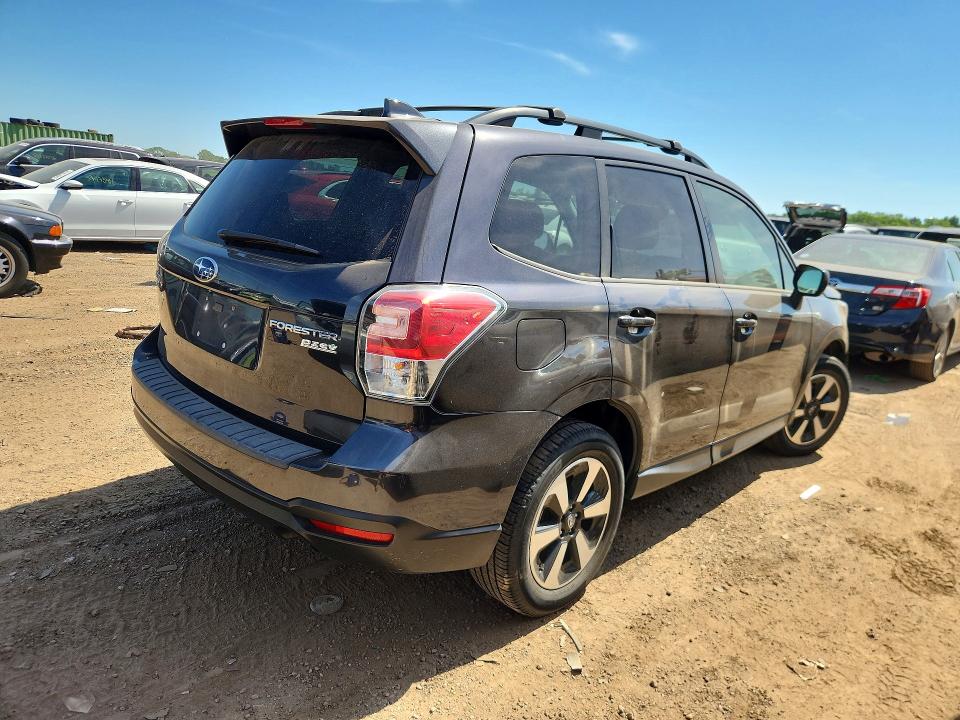 2017 Subaru Forester მანქანა იყიდება აუქციონზე, vin: JF2SJAGC9HH514858, აუქციონის ნომერი: 55073406