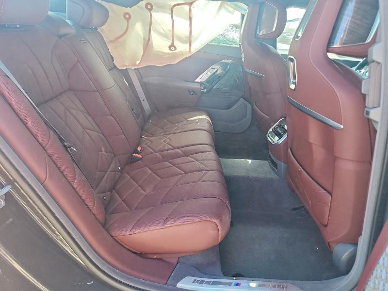 2023 Bmw 760 მანქანა იყიდება აუქციონზე, vin: WBA33EJ07PCN09685, აუქციონის ნომერი: 52517196