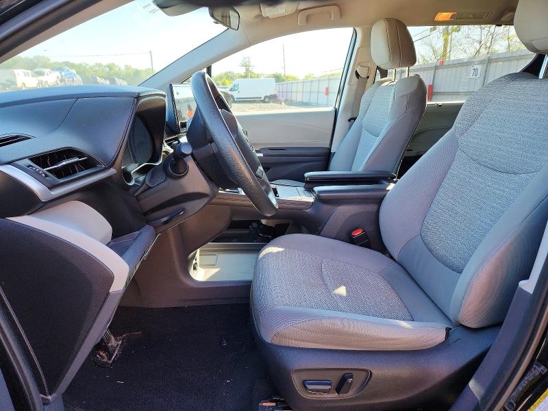 52810816 :رقم المزاد ، 5TDKRKEC7NS085971 vin ، 2022 Toyota Sienna مزاد بيع
