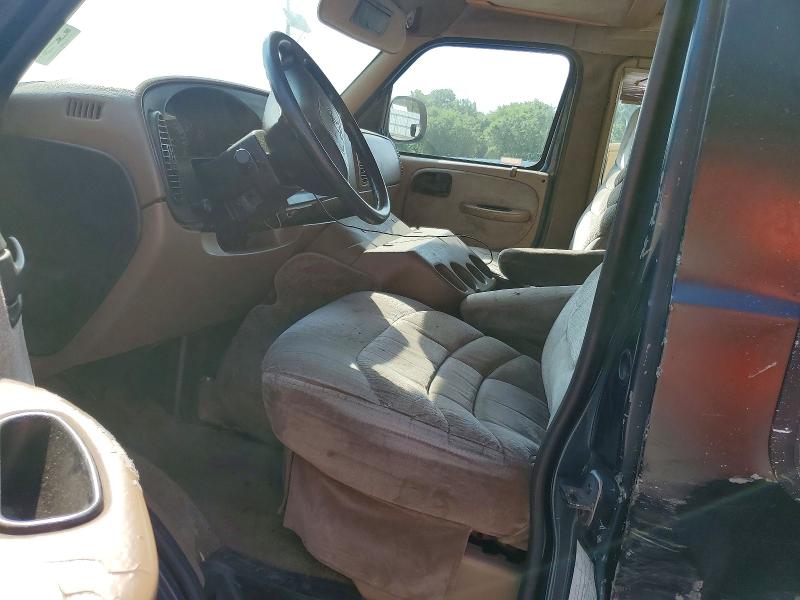54693706 :رقم المزاد ، 2B6HB11YXYK128431 vin ، 2000 Dodge Ram Van مزاد بيع