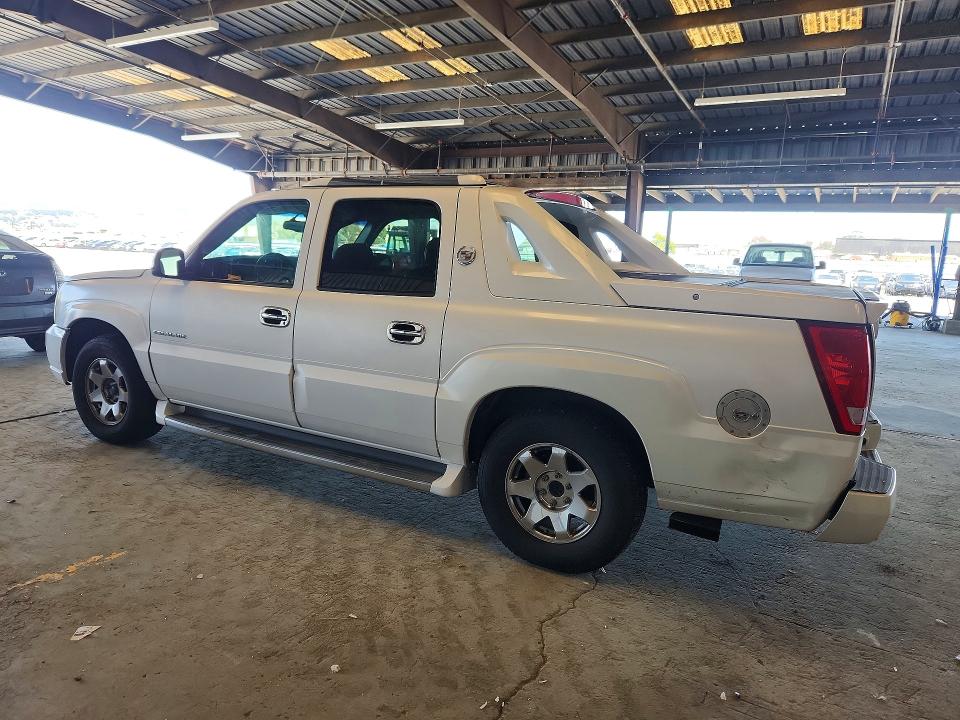 Auction sale of the 2002 Cadillac Escalade, vin: 3GYEK63N12G253072, lot number: 52778196