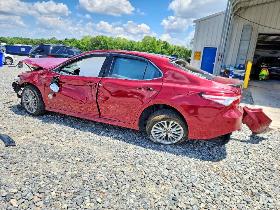 2018 Toyota Camry მანქანა იყიდება აუქციონზე, vin: 4T1B11HK9JU531110, აუქციონის ნომერი: 52299246