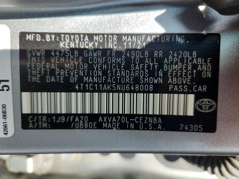 52806406 :رقم المزاد ، 4T1C11AK5NU648008 vin ، 2022 Toyota Camry مزاد بيع